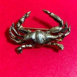 🖤VTG💕OLI signed Crab brooch